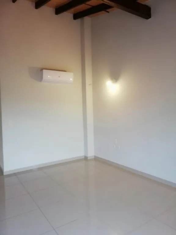 VENDO IMPECABLE🎉🎉🎉 DUPLEX en FDO ZONA NORTE, APROX 300 MTS DE MCAL LOPEZ 🏘️🏘 — foto 2