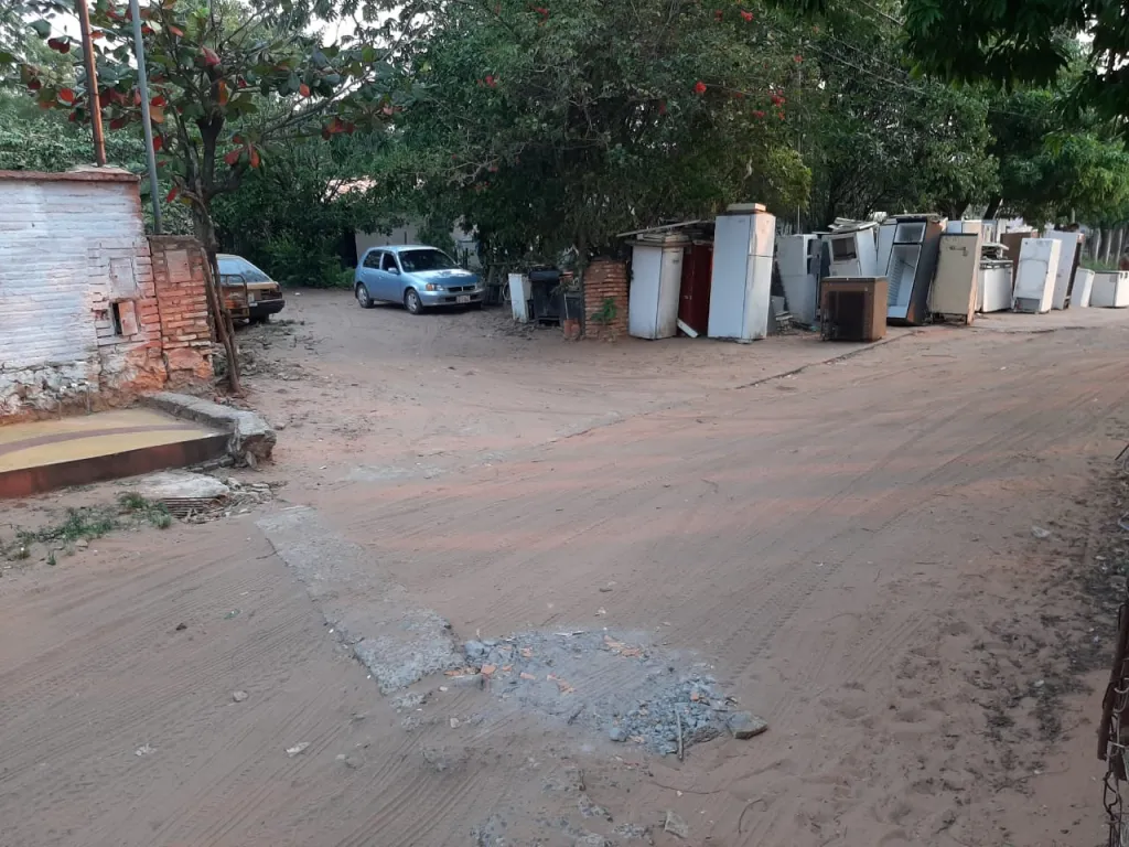 Terreno cerca del Centro- Limpio — foto 2