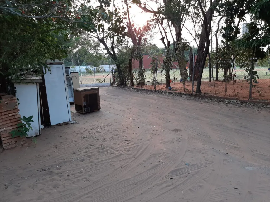 Terreno cerca del Centro- Limpio — foto 3