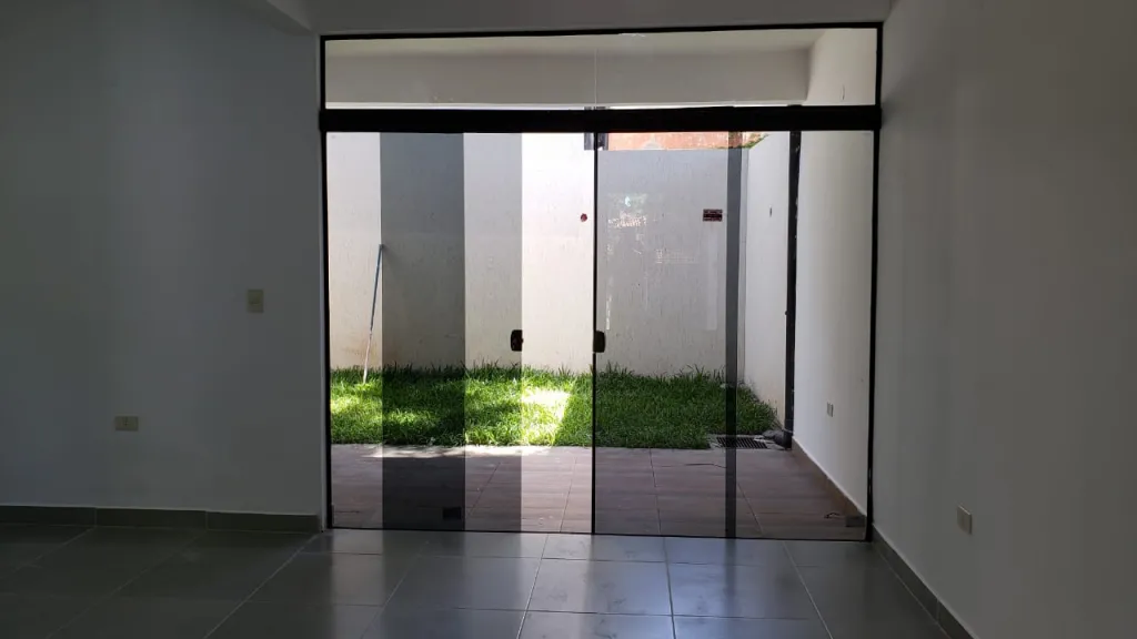 Invierta en su Duplex a estrenar en Lambare, Puerto Pabla. A pasos de Carretera Lopez. — foto 2