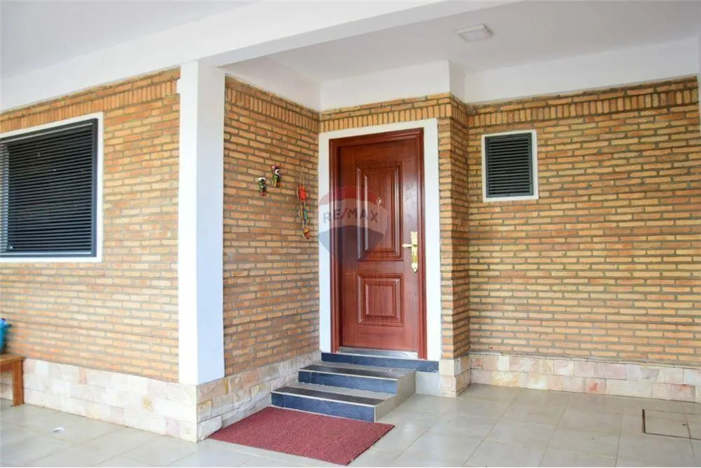 DUPLEX EN VENTA TOTALMENTE AMOBLADO, CON 4 HABITACIONES — foto 3