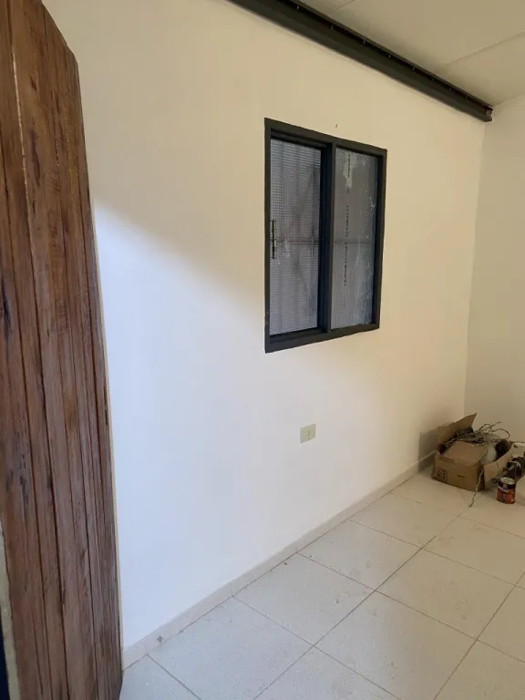 Casa a estrenar en Ypane — foto 3