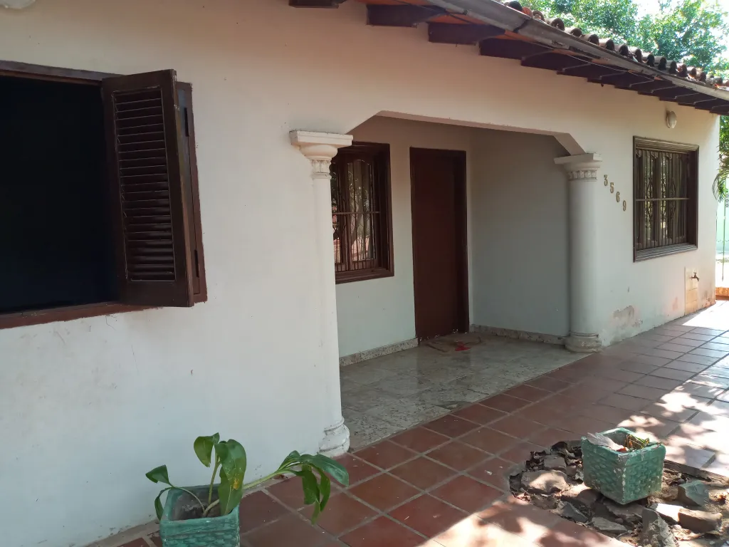 Vendo casa en lambare a dos cuadras de cacique (zona termina)l — foto 2