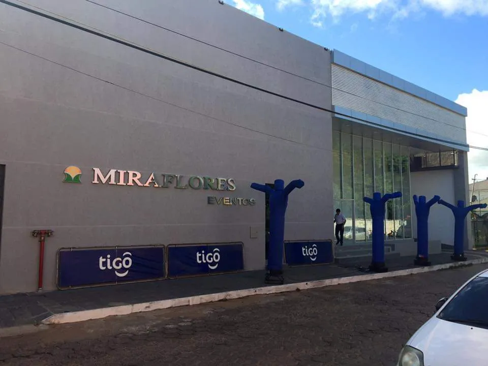 VENDO SALÓN DE EVENTOS MIRAFLORES — foto 2