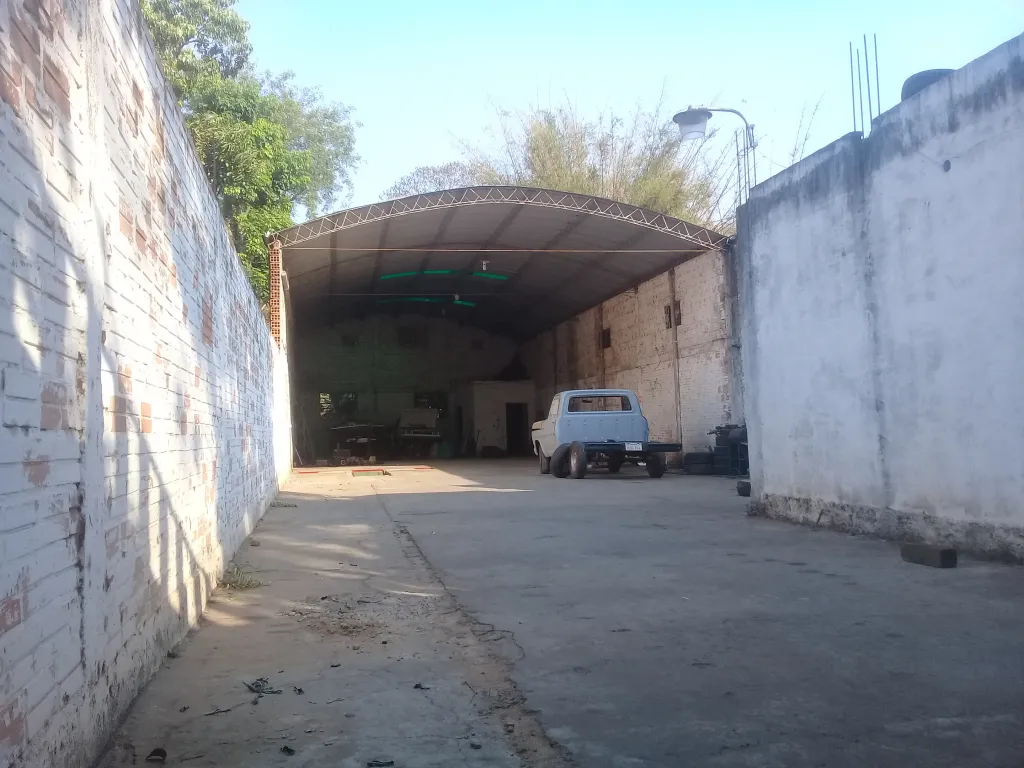Vendo Tinglado con Salon — foto 2