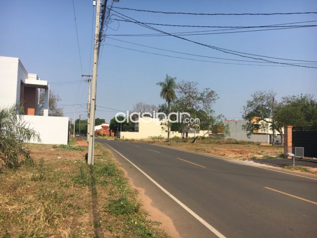 Terrenos - Luque de Super Lujo, solo para Exigentes. Zona del Aeropuerto