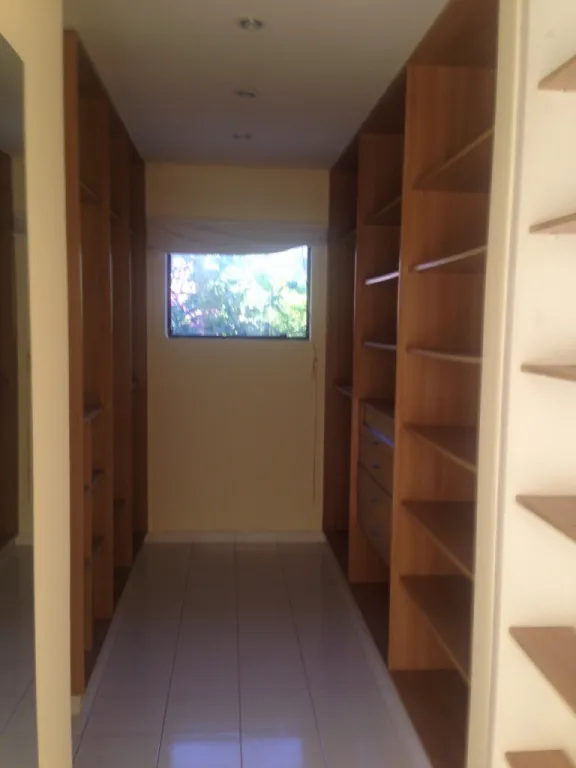 EL DORADO PROX. CLUB CENTENARIO: CONFORTABLE CASA DUPLEX P CASA U OFICINA – 6.000.000 GS. — foto 2