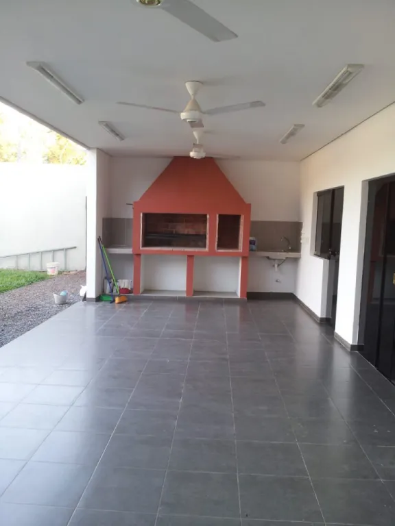 VENDO CASA TIPO MINIMALISTA EN ASUNCION ZONA AV. PERON — foto 2