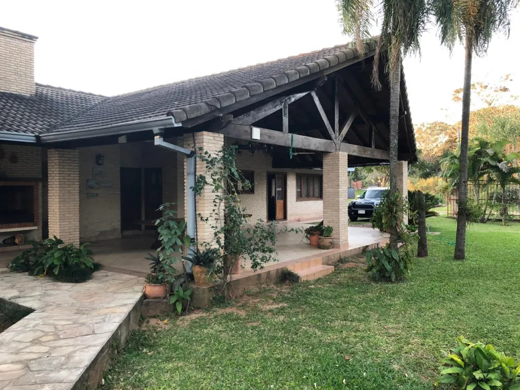 VENDO CASA EN SAN BERNARDINO - ZONA HOTEL ACQUA — foto 3