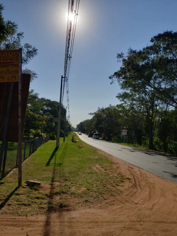 terreno en ISLA VALLE AREGUA - LUQUE!!! sobre calle principal — foto 2