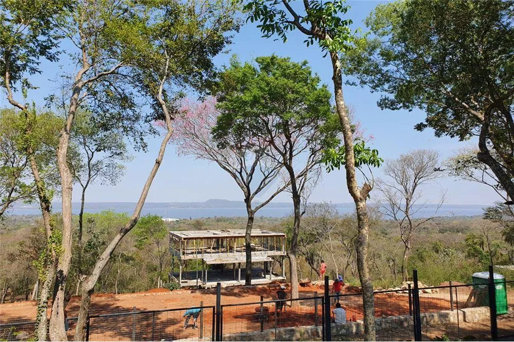RESIDENCIA DE LUJO EN SAN BERNARDINO CON VISTA AL LAGO — foto 2