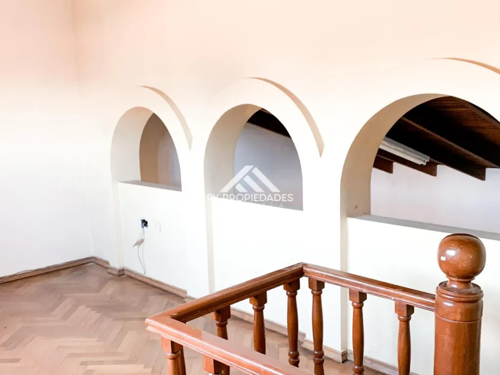 CASA EN VENTA EN ASUNCION - BARRIO LOS LAURELES — foto 3