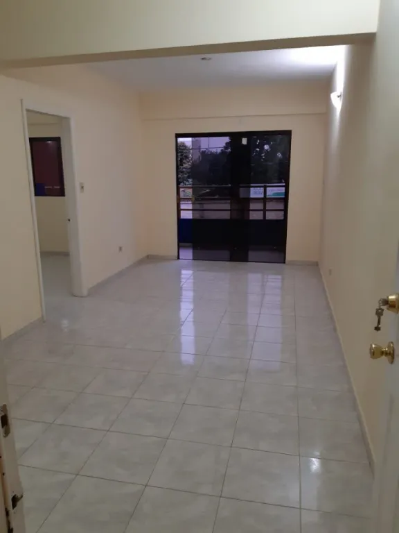 HERMOSO DPTO EN FDO ZONA NORTE DETRÁS DE IPS INGAVI — foto 3