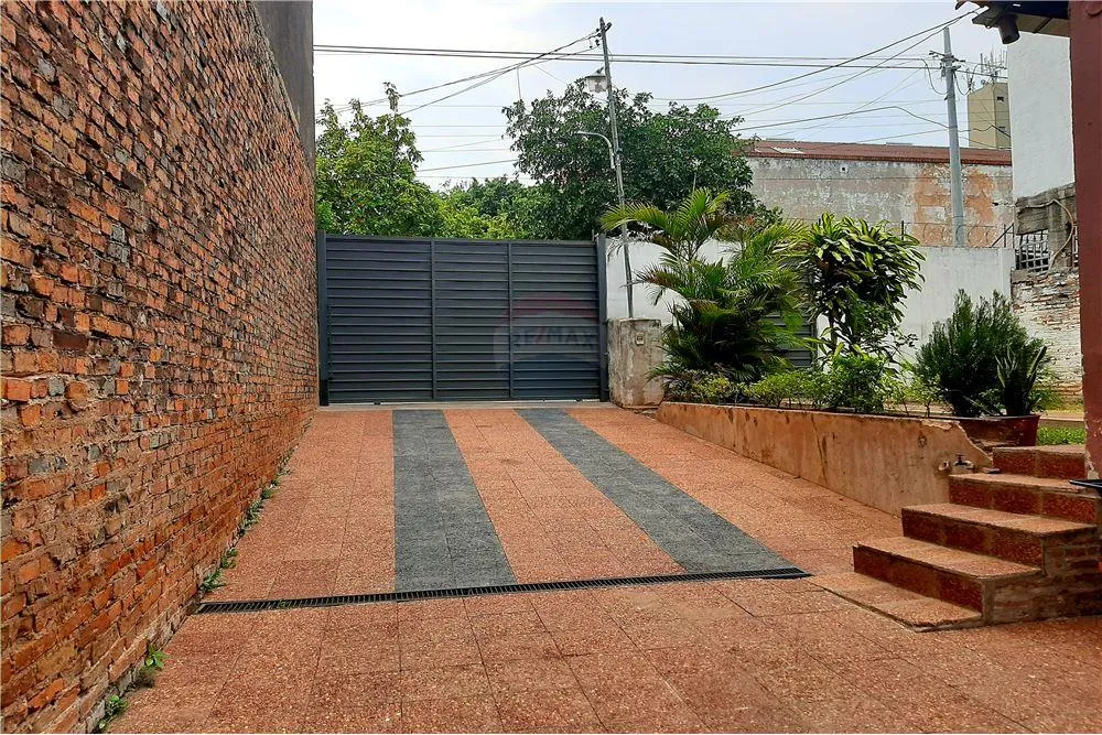AMPLIA CASA ZONA CENTRICA DE ASUNCIÓN 950,000,000 ₲s — foto 2