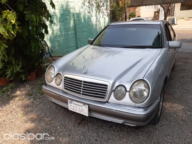 Mercedes-Benz E 300 1999 — foto 3