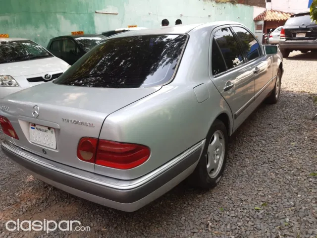 Mercedes-Benz E 300 1999 — foto 7