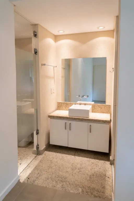 VENDO HERMOSA RESIDENCIA EN BOTANICA 5. FDO DE LA MORA ZONA NORTE. — foto 2