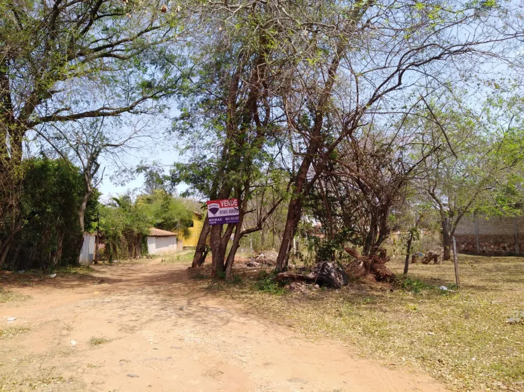 Vendo terreno en zona residencial Laguna Grande - San Lorenzo — foto 2