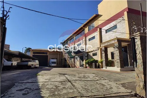 PROX. FELIX BOGADO – REPUBLICANO: 1.500M2, IDEALES P OFICINAS, SHOWROON, CALLCENTER. — foto 3