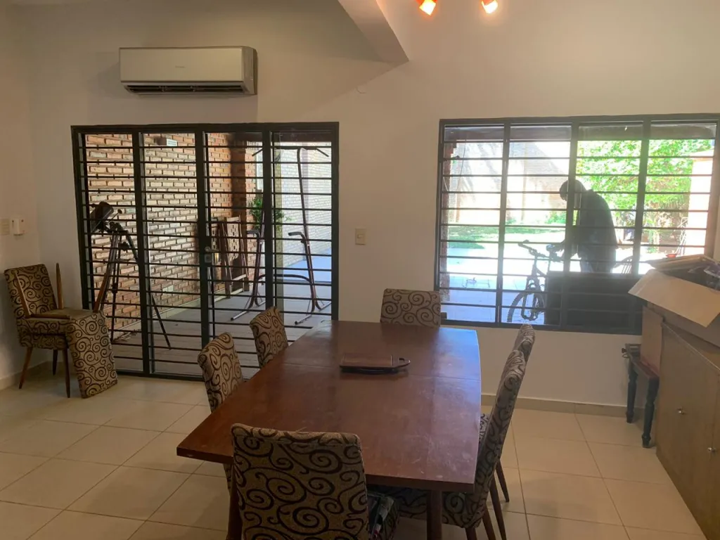VENDO HERMOSA CASA. — foto 3