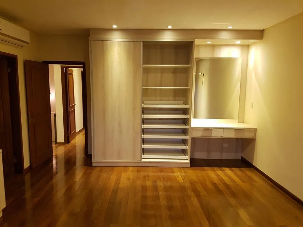 VENDO HERMOSA CASA DE LUJO EN CARMELITAS. — foto 3