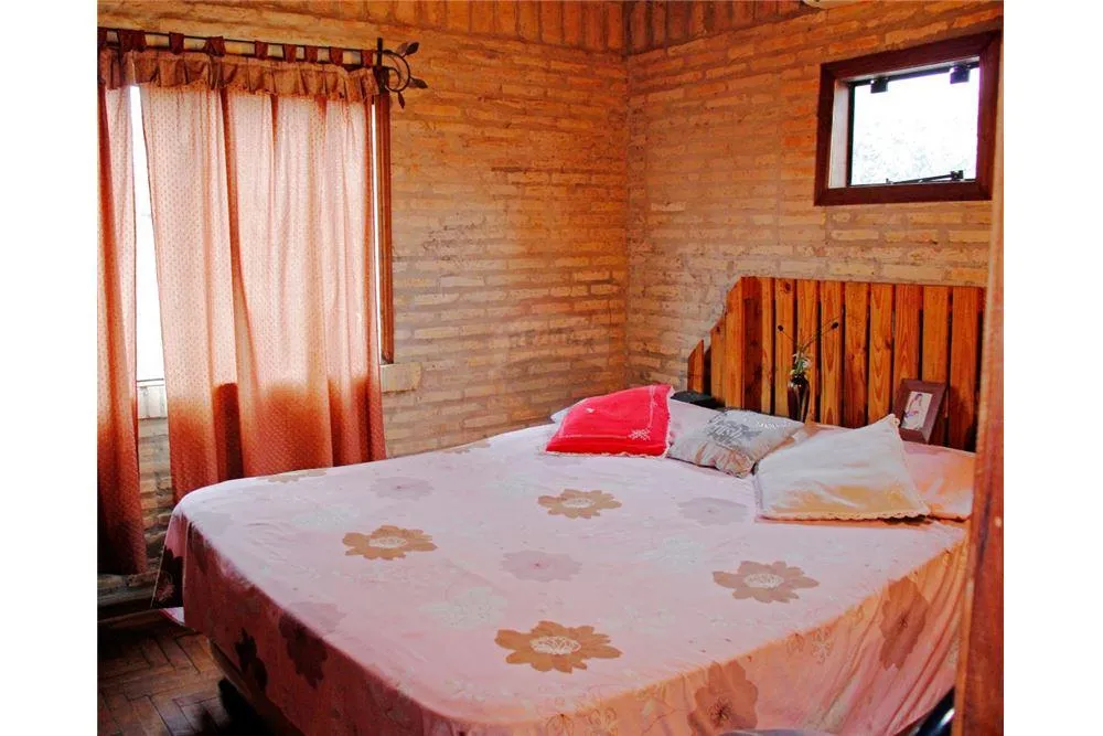 VENDO CASA - BARRIO MBURUCUYA ASUNCION 220,000 USD — foto 3