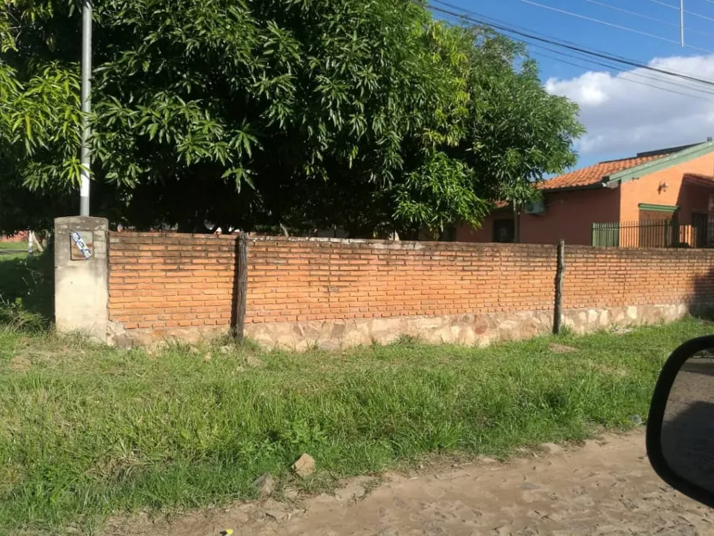 VENDO TERRENO DE 400M2 EN MARIANO ROQUE ALONSO — foto 2