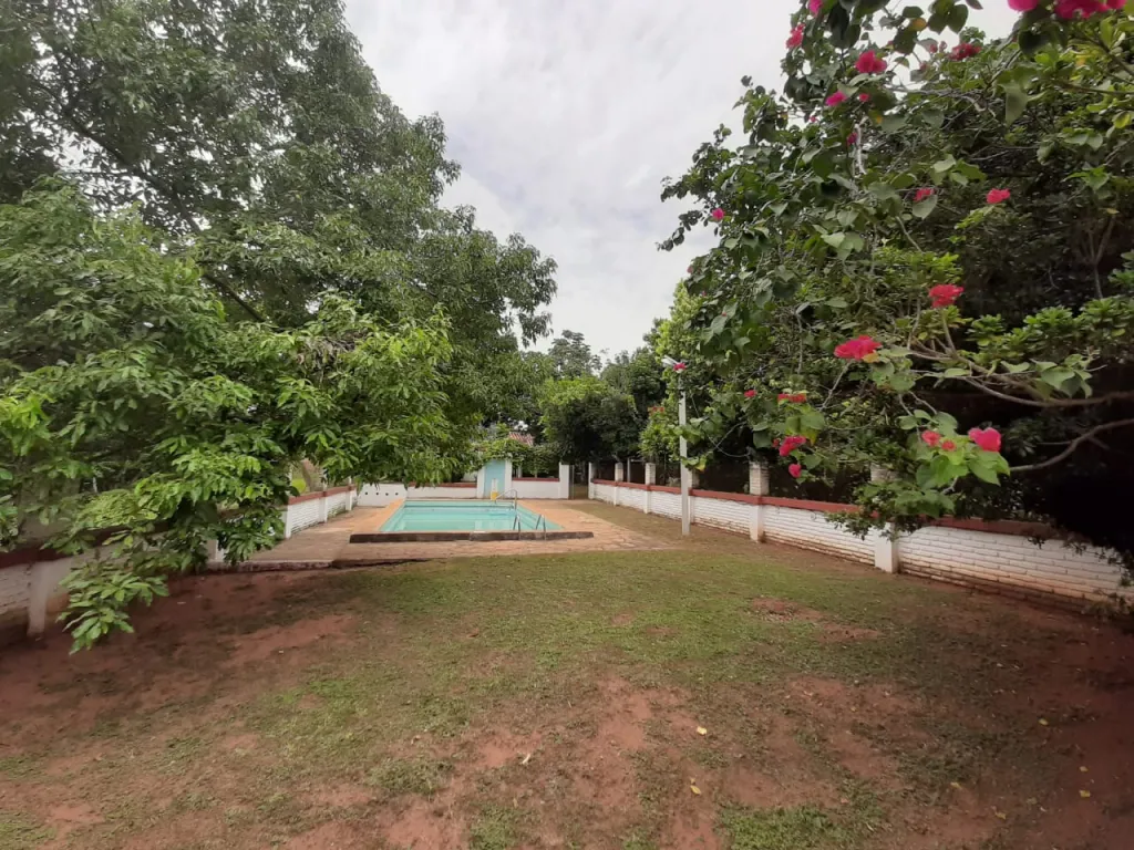 ALQUILO CASA EN PIRIBEBUY CON PISCINA A PASOS DEL CENTRO. — foto 3