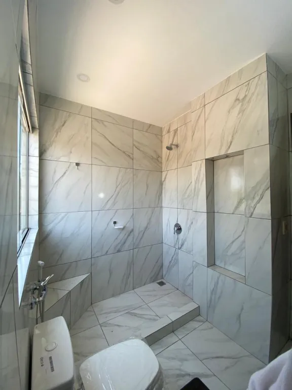 VENDO - Duplex en zona Yacht y Golf Club - Lambare — foto 2