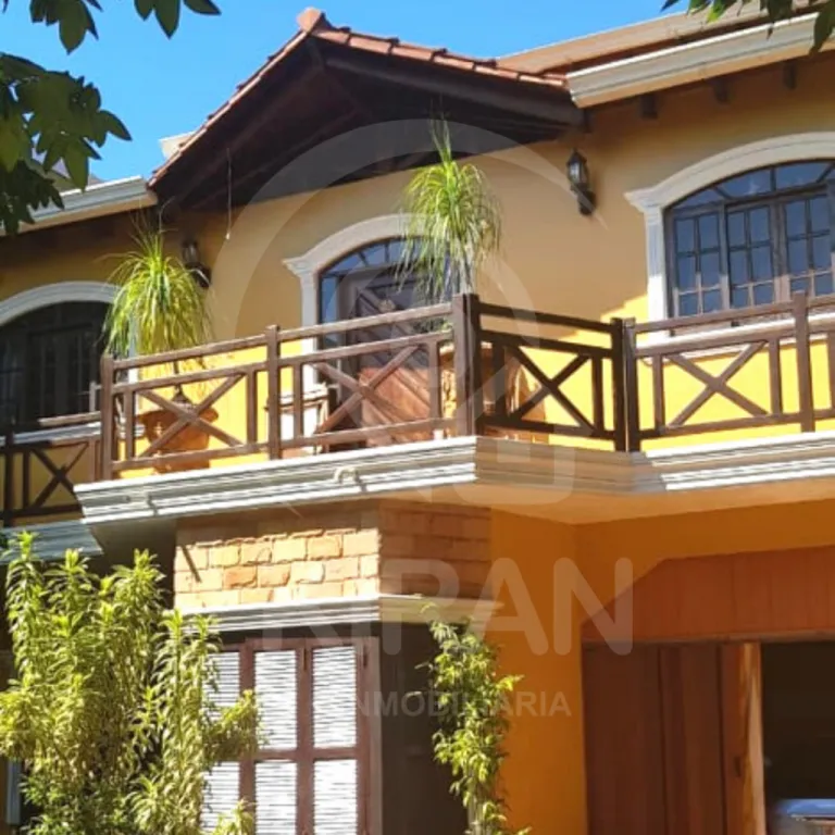Casa a la venta en el Área 4 a 2 cuadras del Club y a una cuadra de la supercarretera. — foto 2