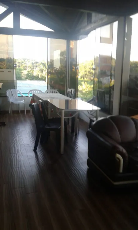 VENDO HERMOSA RESIDENCIA A PASOS DE LA PLAYA MBOI CAE ENCARNACION — foto 2