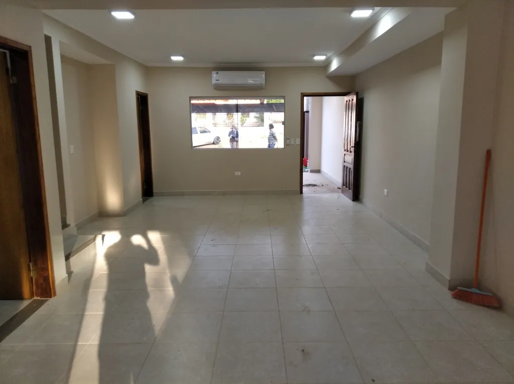 VENDO DUPLEX EN SAN LORENZO — foto 3