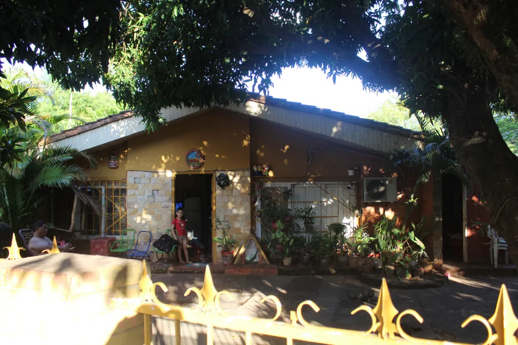 HERMOSA PROPIEDAD EN B. MADAME LINCH — foto 2