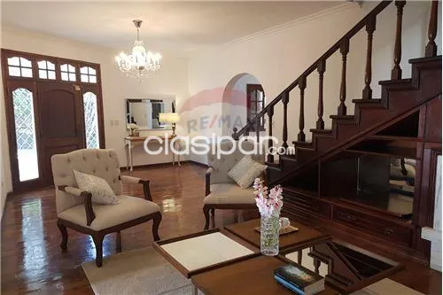ELEGANTE RESIDENCIA: MANORÁ ASA, 4 DORMITORIOS, JARDÍN, PISCINA - 550.000 USD — foto 2