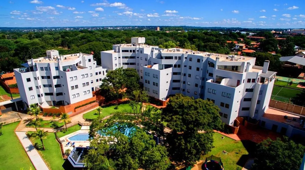 Vendo departamento con patio en PB, condominio cerrado ZONA PINEDO — foto 2