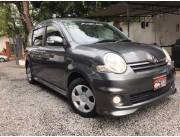 VENDO TOYOTA SIENTA - MODELO 2006 - REC IMPORT - GRIS HUMO - ANTAR AUTOMOTORES !