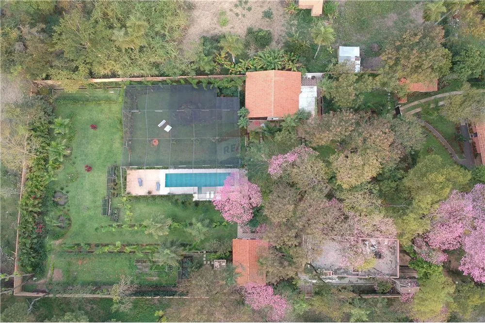 VENDO CASA QUINTA EN YPACARAI 250,000 USD — foto 2
