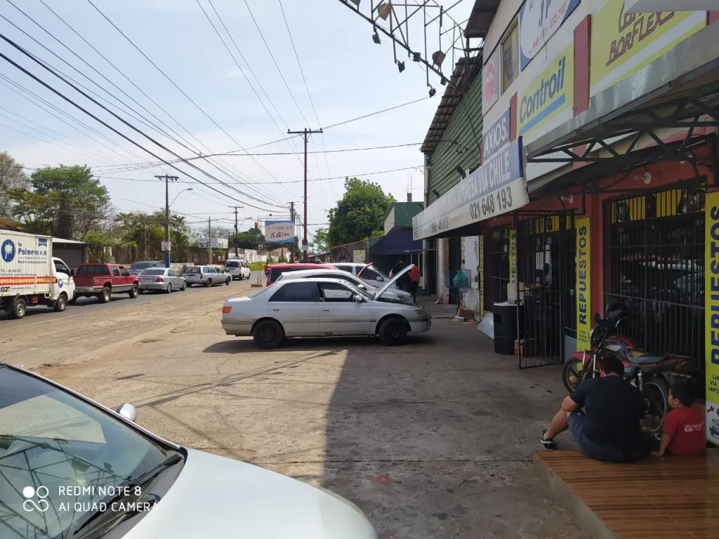 ATENCIÓN GRANDES INVERSORES. DUEÑO VENDE EXELENTE PROPIEDAD 3000 M2 EN PARAGUAY — foto 2