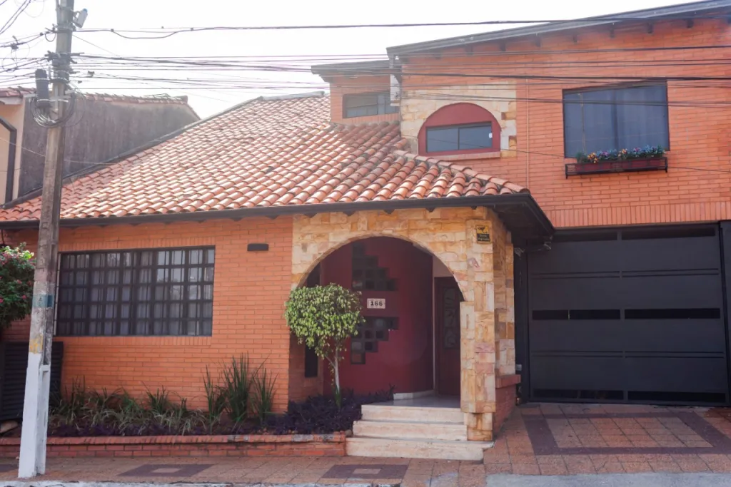 VENDO HERMOSA CASA EN LAMBARE BARRIO VILLA VIRGINIA — foto 2