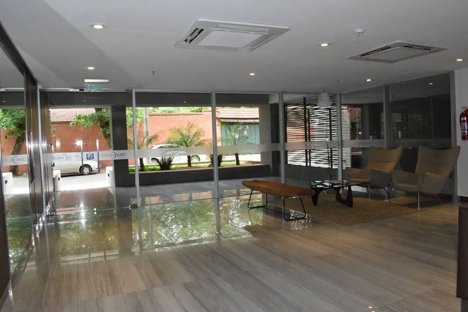 VENTA DE DEPARTAMENTO EN EL EDIFICIO CRUZ DEL CHACO — foto 2