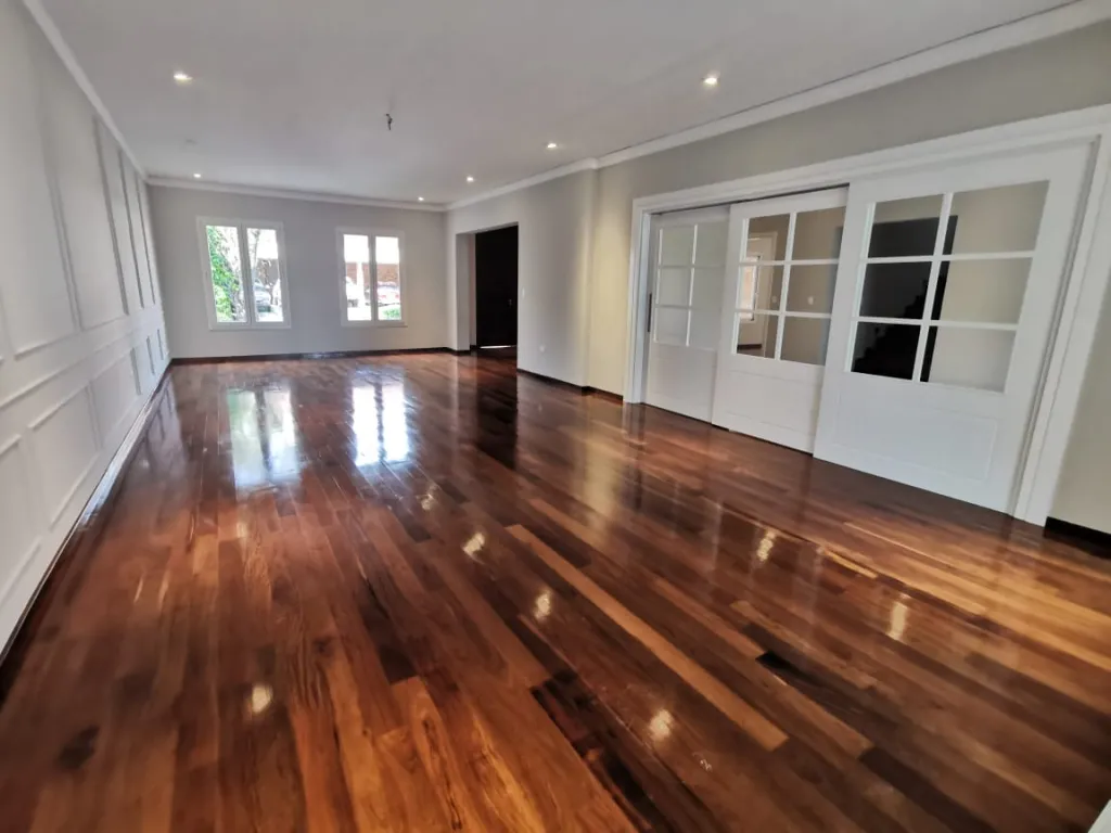 VENDO RESIDENCIA A ESTRENAR. BARRIO CERRADO. BARRIO MBURUCUYA. Cod AR — foto 2