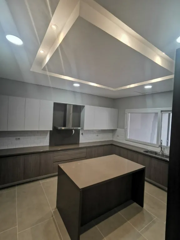 VENDO RESIDENCIA A ESTRENAR. BARRIO MBURUCUYA. Cod AR — foto 3