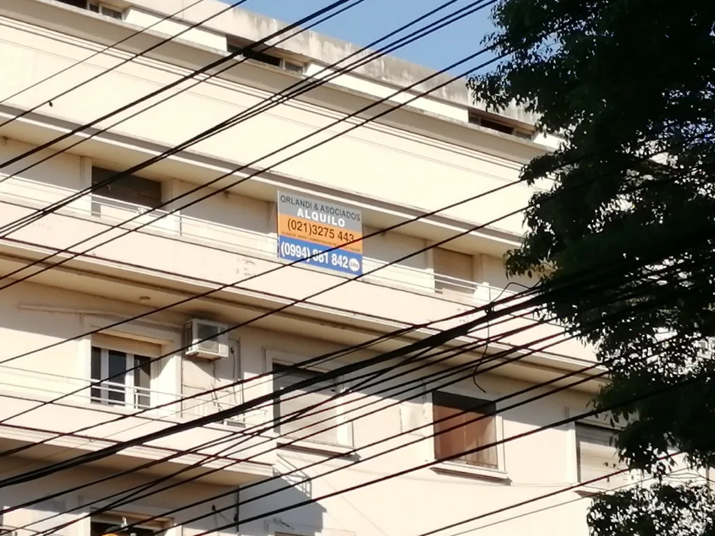 3 Oficinas independientes en edificio en el Centro de Asunción — foto 3