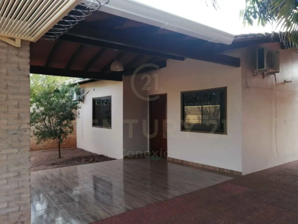 En Venta hermosa Casa Quinta en Capiatá — foto 2
