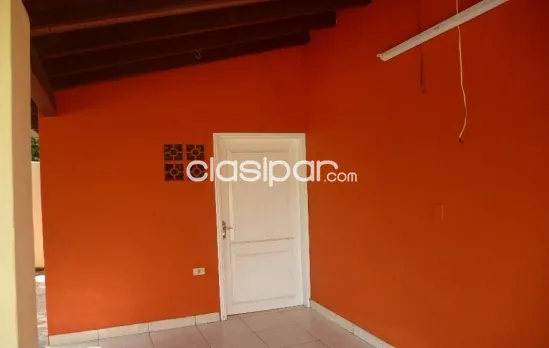 VENDO HERMOSA CASA EN MARIANO ROQUE ALONSO — foto 2