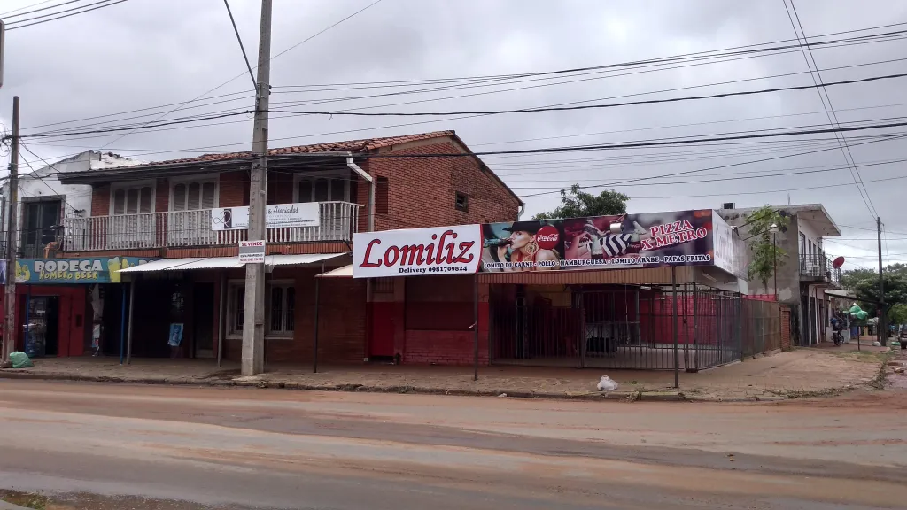 Propiedad sobre 11 de Setiembre, zona muy comercial — foto 3