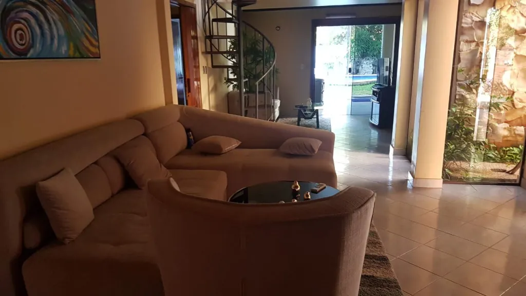 Z P. LA GALERÍA GOETHE: ¡OPORTUNIDAD! ELEGANTE RESIDENCIA EN OFERTA, 3 DORMIT, JARDÍN. — foto 3