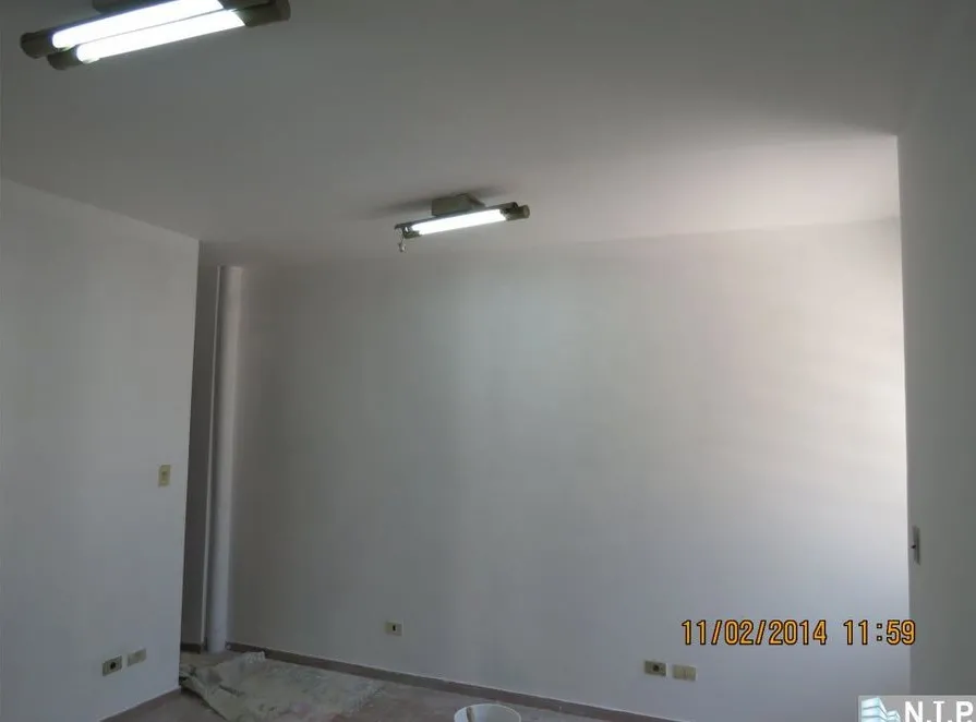 PROX. EUSEBIO AYALA Y BARTOLOMÉ: 375M2 DEPOSITO + OFICINAS, INSTALACIÓN TRIFÁSICA. — foto 3