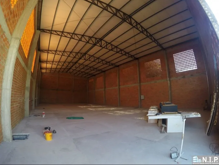 MR ALONSO: IMPORTANTE DEPOSITO A ESTRENAR, 465M2 + ÁREA PARKING – 7.500.000 GS. — foto 2