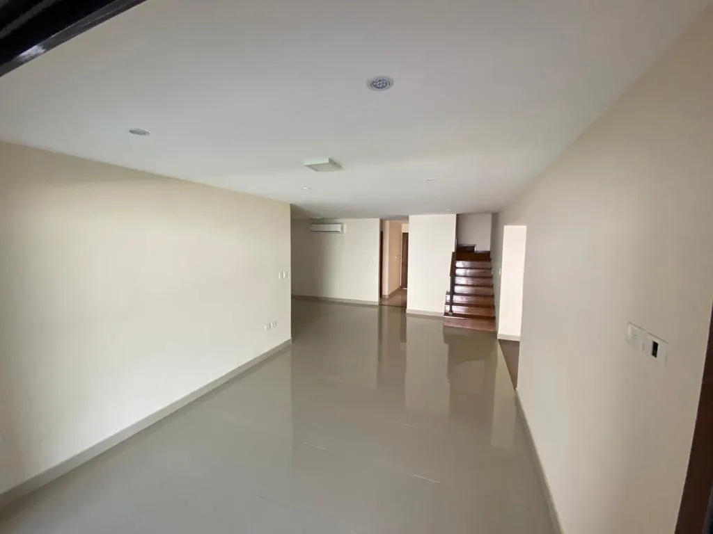 ‼️VENDO CASA DE 3 DORMITORIOS EN CARMELITAS‼️ — foto 2
